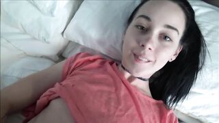 Tindr Hookup with Petite 19 Year old