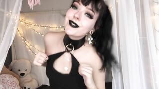 Petite Goth Girl Fucks Huge Bad Dragon Dildo | Feyafern