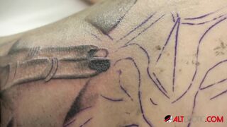 Jay Jay Ink Covers up a Messy Tattoo