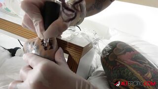 Mara Martinez Fucks and Tattoos Sascha