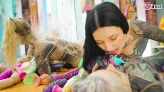 4 Alternative CUTE LESBIANS in Crazy Colorful TOY ORGY Fucking each others Cunts and ASS