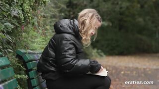 Ersties - Nina J's Heißes Workout Im Fitnessstudio