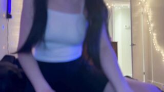 Horny Babysitter doesn't Wanna go Home