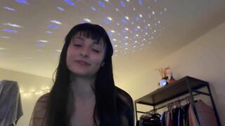 Horny Babysitter doesn't Wanna go Home