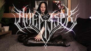 Green Eyed Goth PAWG in a Body Harness is Crazy for Dick / Angelssex