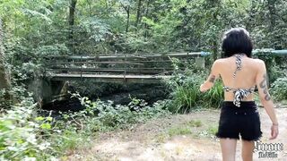 Horny Goth Girl Gets her Pussy Destroyed outside in Nature