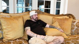 Huge Tits Tatoos Onlyfans Star JazJizzes Live Podcast and Hookup