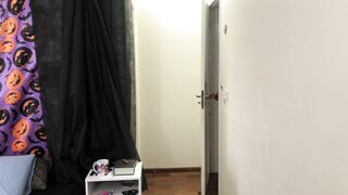 I Tricked my Girlfriend to a Ménage