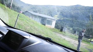 Me Encontré Con un Desconocido En La Carretera y Terminamos Teniendo Sexo En Mi Carro/ I Met a Stran