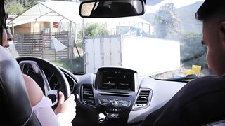 Me Encontré Con un Desconocido En La Carretera y Terminamos Teniendo Sexo En Mi Carro/ I Met a Stran