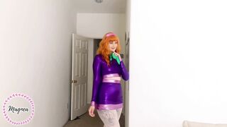 Velma Spies on Daphne Fucking Fred