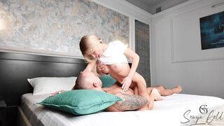 Stepsister Caught Stepbrother Jerking off and Fucked him 4K