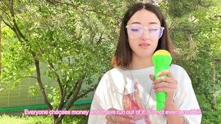 PENGE ELLER GAVE - FUCK I SKOVEN?