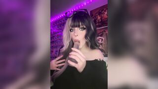 Cute Goth Alt Girl Sucks you off