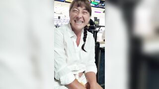 Cheating Wife - MILF Picked up and Fucked - Car BlowJob - Roadhead - make those Titties BOUNCE!